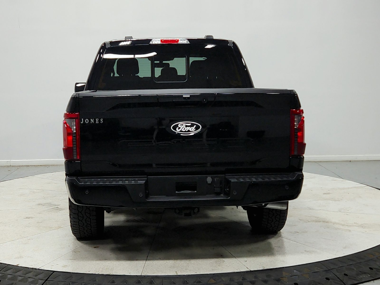 Used 2024 Ford F150 XLT w/ Equipment Group 302A MID AWD/4WD image 7
