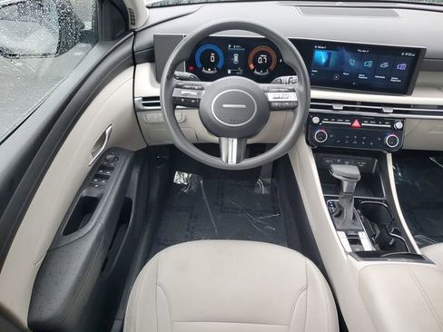 Certified 2025 Hyundai Tucson SEL image 19