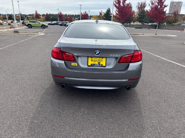 Used 2013 BMW 535i xDrive Sedan AWD/4WD image 4