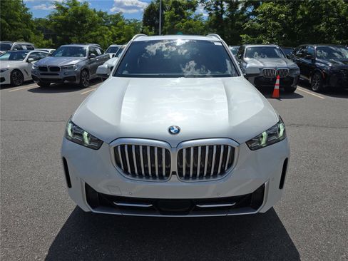 New 2026 BMW X5 xDrive40i w/ Premium Package AWD/4WD image 8