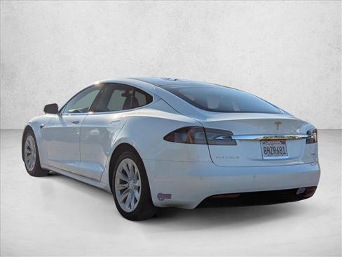 Used 2018 Tesla Model S 75D image 8