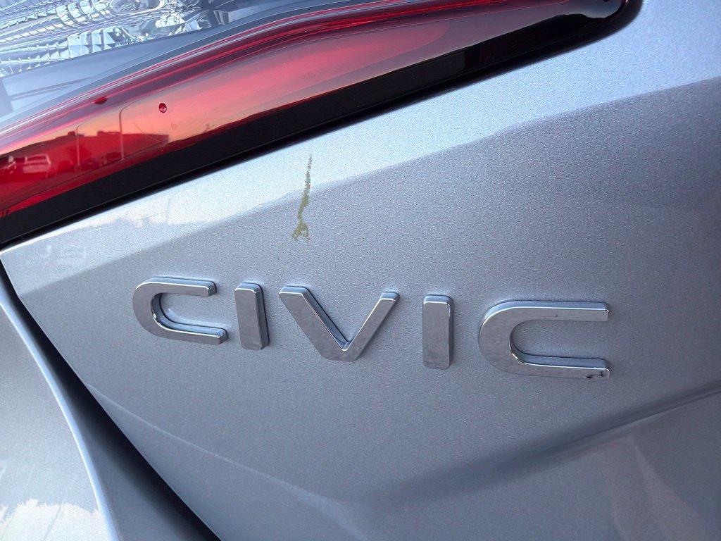 Used 2025 Honda Civic Sport image 11