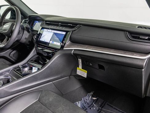 New 2026 Jeep Grand Cherokee Altitude image 47