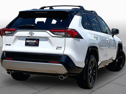 Certified 2025 Toyota RAV4 XSE AWD/4WD image 13
