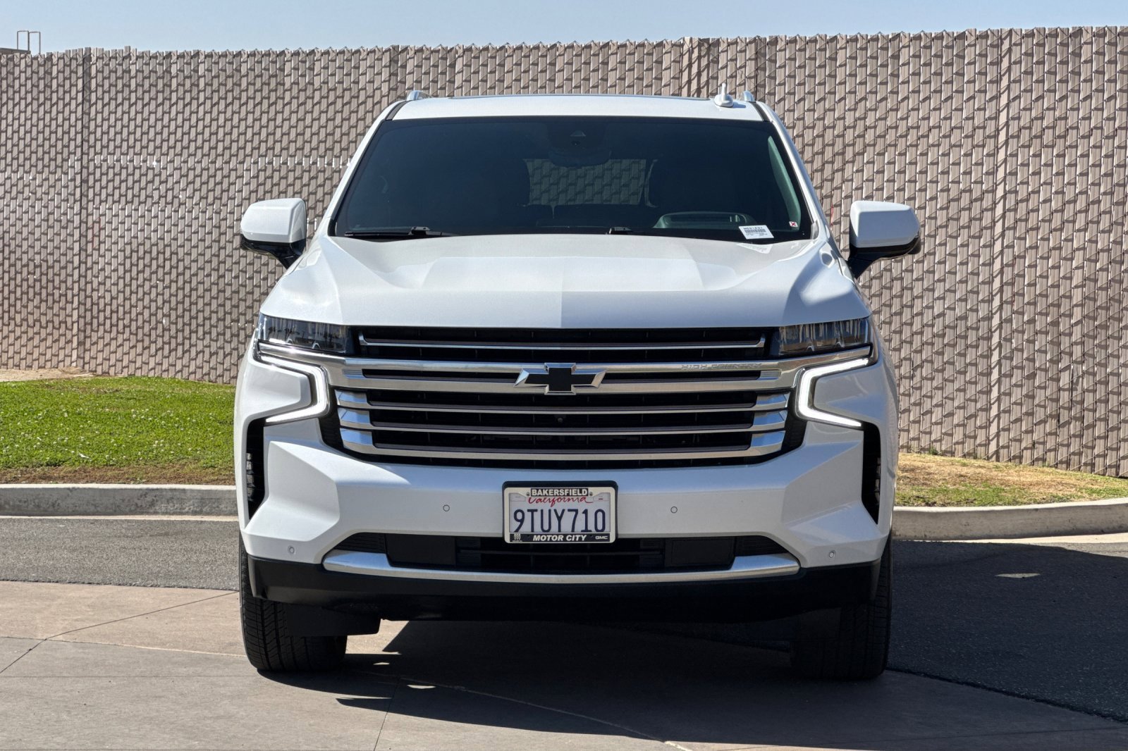 Certified 2023 Chevrolet Tahoe High Country AWD/4WD image 9