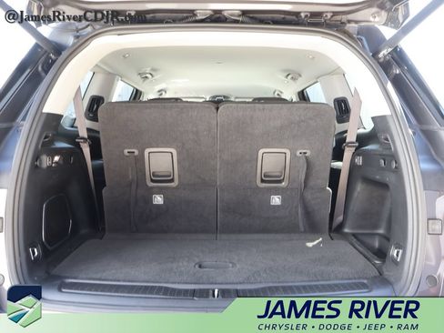 Used 2021 Jeep Grand Cherokee L Limited AWD/4WD image 15