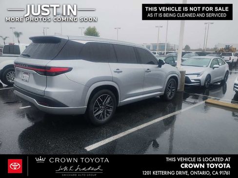 Used 2024 Lexus TX 350 FWD image 2