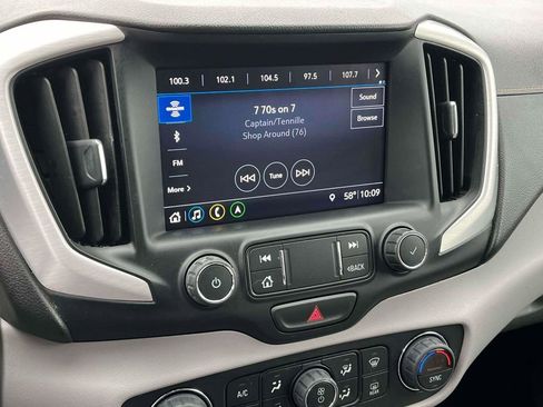 Used 2020 GMC Terrain SLT w/ Preferred Package image 24