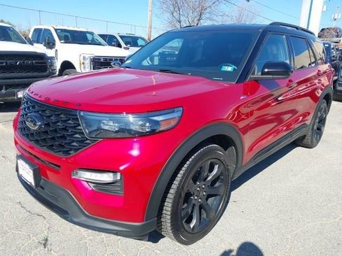 Certified 2022 Ford Explorer ST-Line AWD/4WD image 4