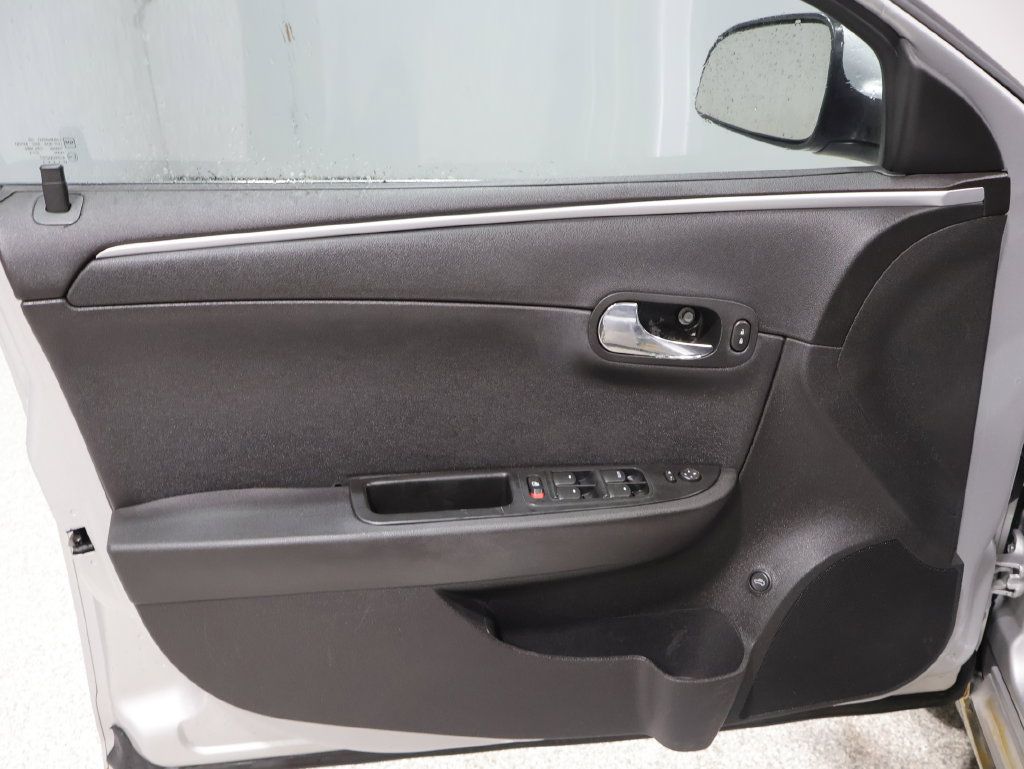 Used 2011 Chevrolet Malibu LT w/ Power Convenience Package FWD image 20