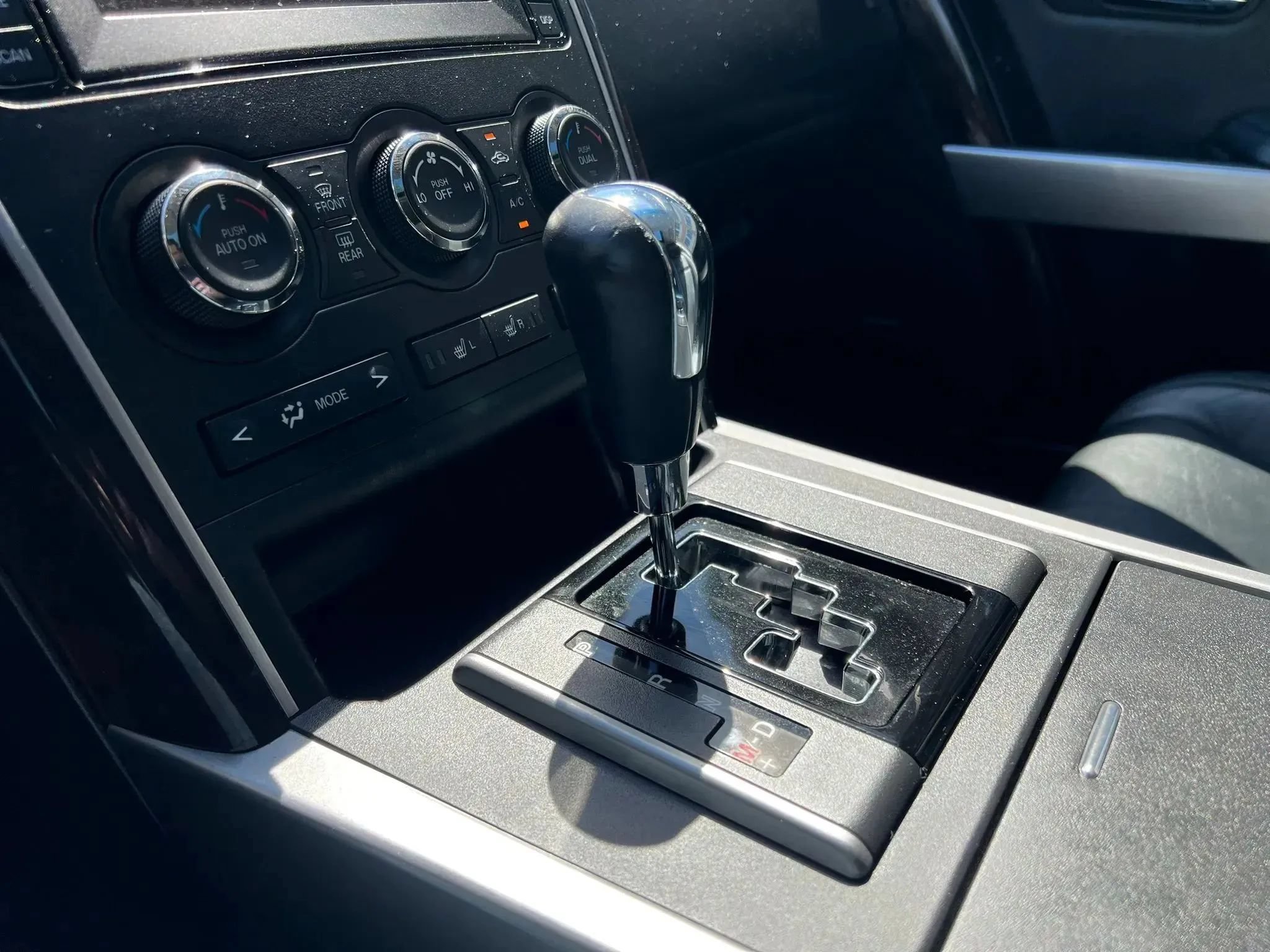 Used 2010 MAZDA CX-9 Grand Touring w/ Moonroof & Bose Audio Pkg AWD/4WD image 24