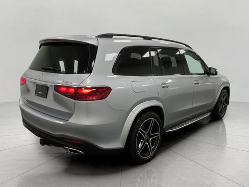 New 2026 Mercedes-Benz GLS 450 4MATIC image 3
