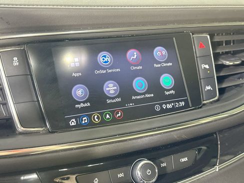 Used 2020 Buick Enclave Premium w/ Sun and Sites Package FWD image 28