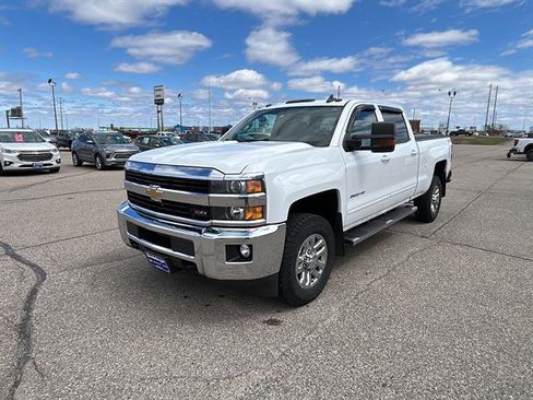 Used 2016 Chevrolet Silverado 2500 LT w/ LT Convenience Package AWD/4WD image 7