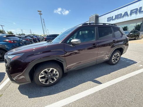 Certified 2026 Subaru Forester Premium AWD/4WD image 5