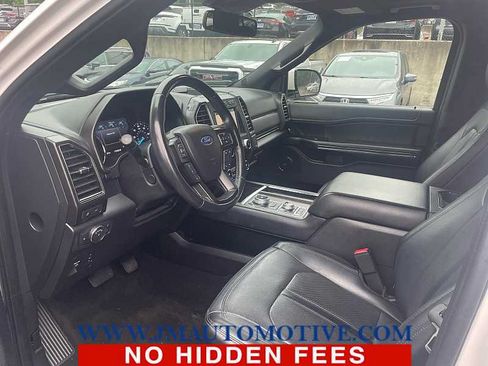 Used 2019 Ford Expedition Limited w/ Equipment Group 302A AWD/4WD image 2