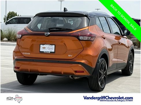 Used 2024 Nissan Kicks SV FWD image 4