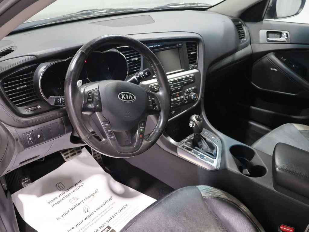 Used 2012 Kia Optima SX w/ Premium Touring Pkg FWD image 16