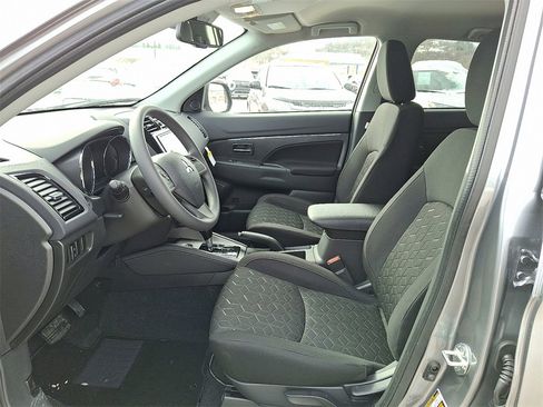 New 2026 Mitsubishi Outlander Sport ES image 6