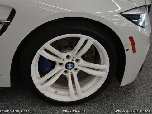 Used 2018 BMW M4 Convertible image 36