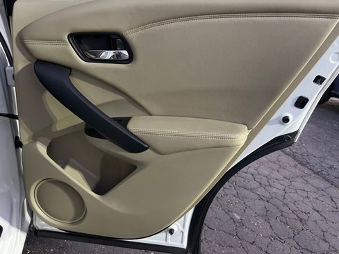 Used 2017 Acura RDX AWD image 16