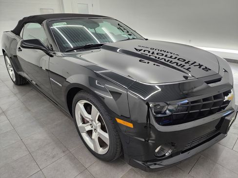 Used 2011 Chevrolet Camaro SS w/ RS Package RWD image 2