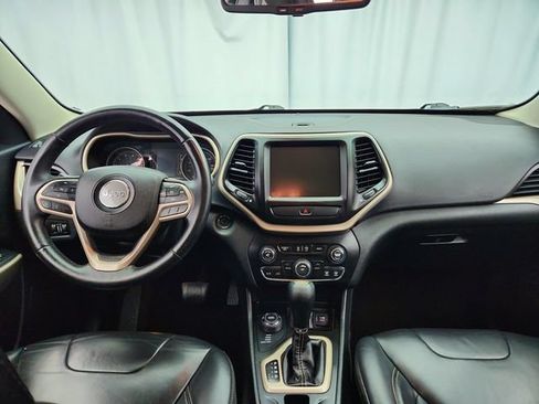 Used 2017 Jeep Cherokee Latitude w/ True North Edition AWD/4WD image 22