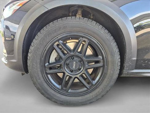 Used 2022 Volvo V90 B6 Cross Country w/ Advanced Package AWD/4WD image 18