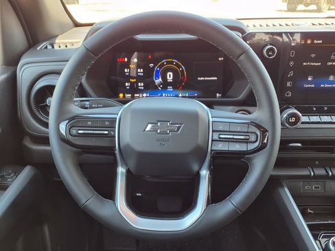 New 2026 Chevrolet Colorado Trail Boss AWD/4WD image 17
