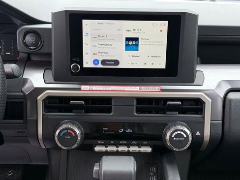 Certified 2026 Toyota Tacoma SR5 AWD/4WD image 14