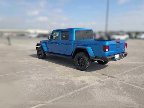 New 2026 Jeep Gladiator Sport image 8