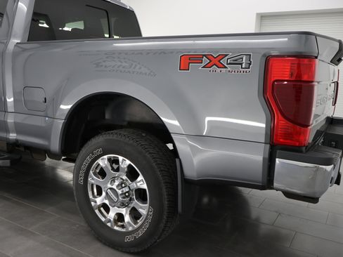 Used 2022 Ford F350 Lariat w/ Chrome Package AWD/4WD image 31