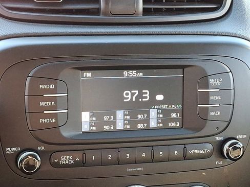 Used 2018 Kia Soul image 15