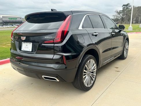 Used 2024 Cadillac XT4 Premium Luxury w/ Technology Package image 4