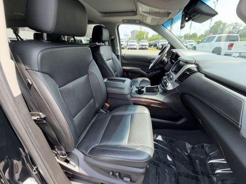 Used 2019 GMC Yukon XL SLT AWD/4WD image 27