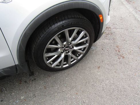 Used 2019 Cadillac XT4 Sport AWD/4WD image 32