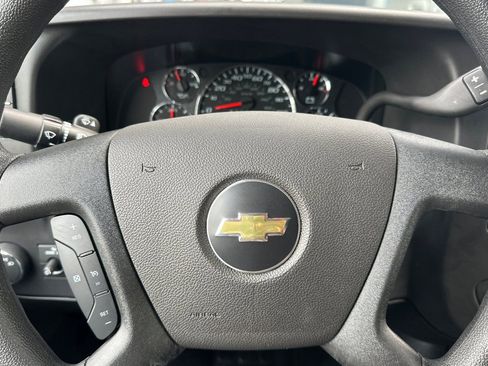 New 2025 Chevrolet Express 2500 w/ Driver Convenience Package image 22
