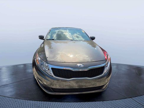 Used 2013 Kia Optima EX w/ Premium Pkg FWD image 2