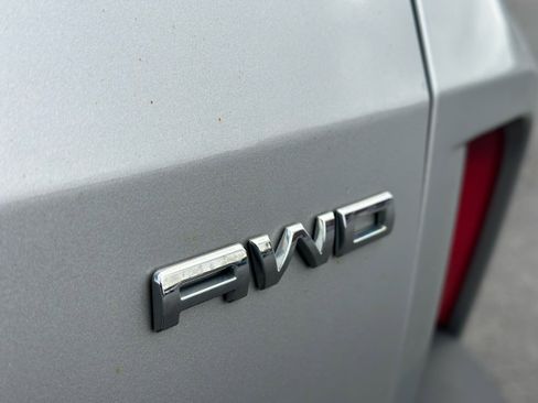 Used 2020 Ford Escape SE image 28