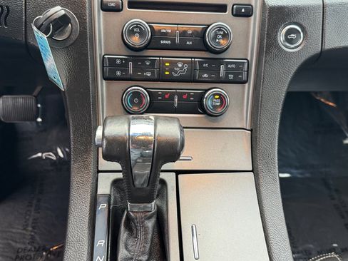 Used 2011 Ford Taurus SEL w/ 201A Rapid Spec Order Code image 26