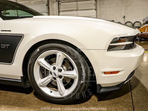 Used 2010 Ford Mustang GT RWD image 56