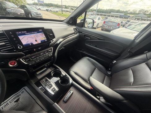 Used 2022 Honda Ridgeline Black Edition image 18