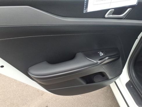 Used 2025 Kia K5 LXS image 10