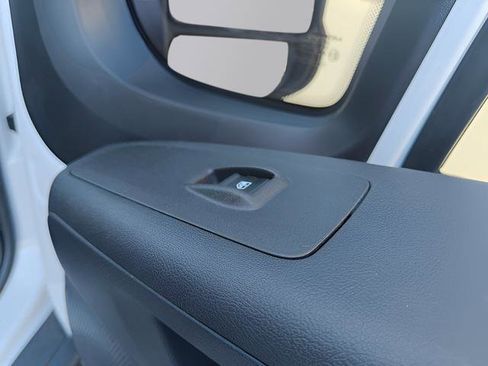 New 2024 RAM ProMaster 2500 w/ Convenience Group image 28