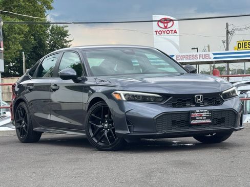 Used 2026 Honda Civic Sport image 3