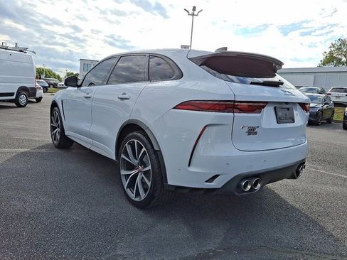Used 2021 Jaguar F-PACE SVR image 4