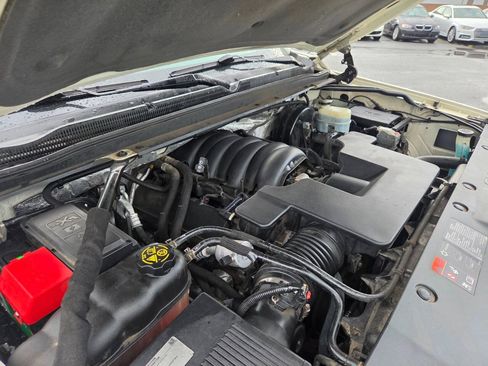 Used 2015 Chevrolet Tahoe LTZ AWD/4WD image 60