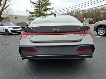 Used 2024 Hyundai Elantra SEL