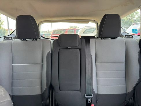 Used 2014 Ford Escape SE FWD image 17