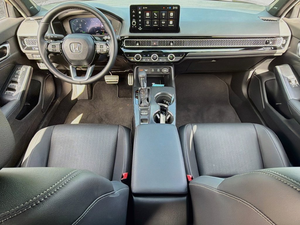 Used 2025 Honda Civic Sport Touring image 7